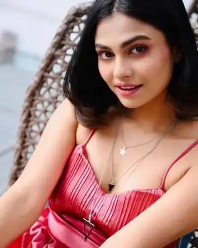Escort Service Satara